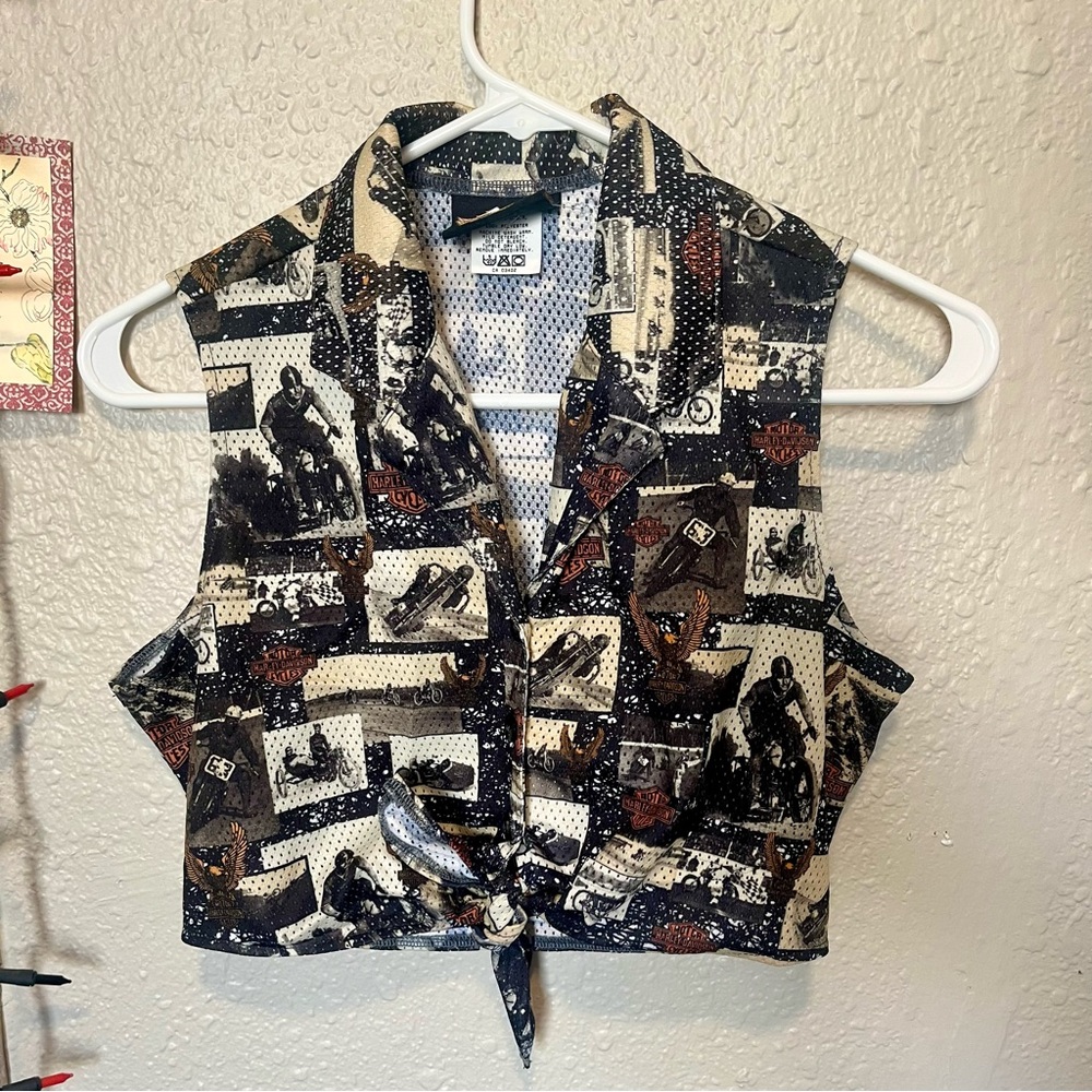 Harley-Davidson Graphic Cropped Button Down Shirt